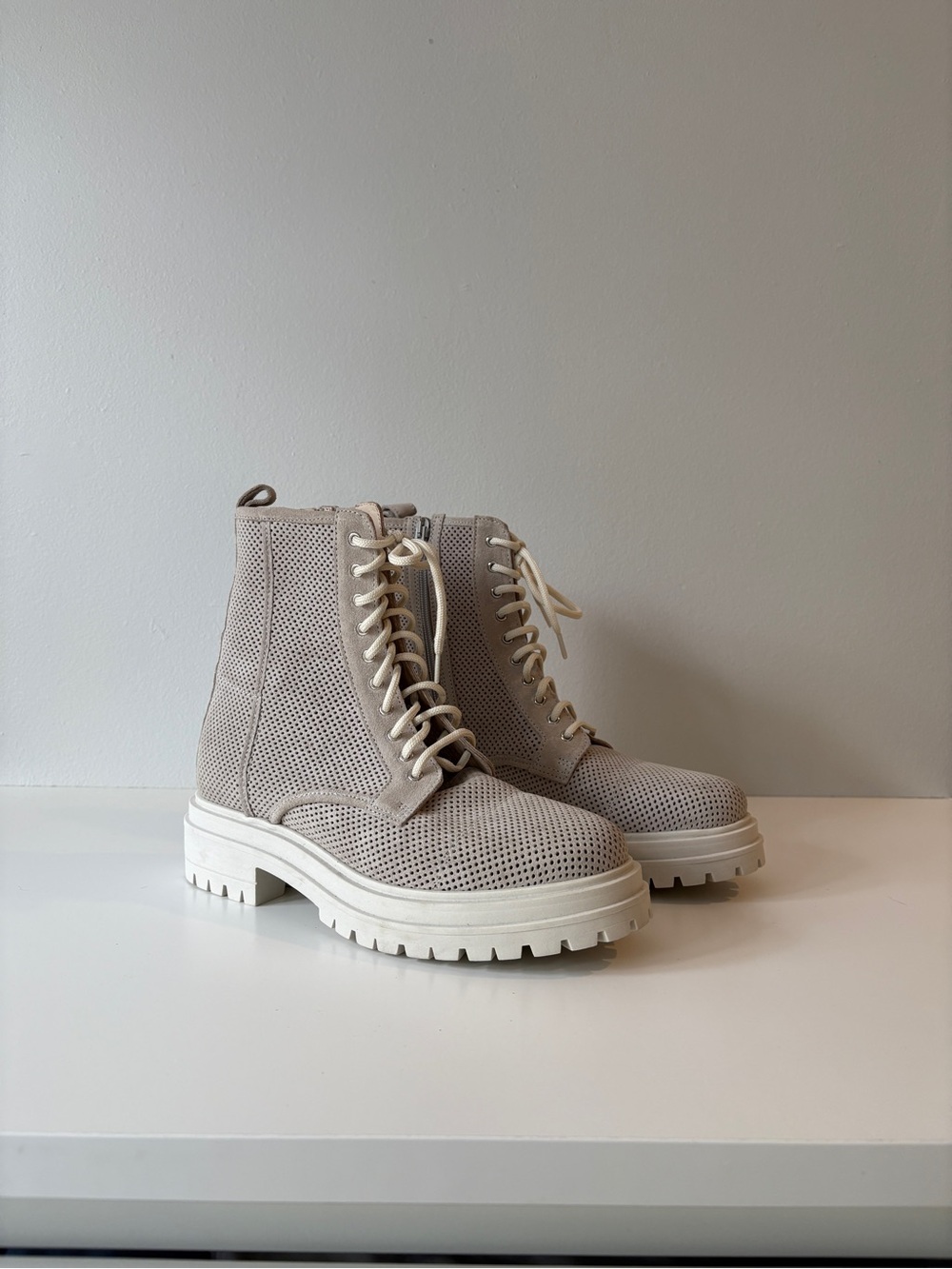 NAPOLEONI Beige Lace-Up Suede Perforated Made In Italy Lace-Up Combat Boots
